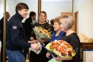 Педагогические династии &ndash; это гордость российской системы образования и пример для подражания. Любовь к учительскому труду передается в этих семьях из поколения в поколение, дети берут пример с родителей и продолжают их профессиональный путь. Быть учителем &ndash; это призвание. И очень ценно, когда в основе выбора профессии лежат личный пример и уважение к выбранному делу. У каждой педагогической династии тысячи воспитанников, которые благодаря своим наставникам стали прекрасными специалистами: учеными, представителями творческих профессий, спортсменами, инженерами, врачами &ndash; и, конечно, пополнили педагогическое сообщество. И теперь уже они вносят свой вклад в процветание нашей страны
