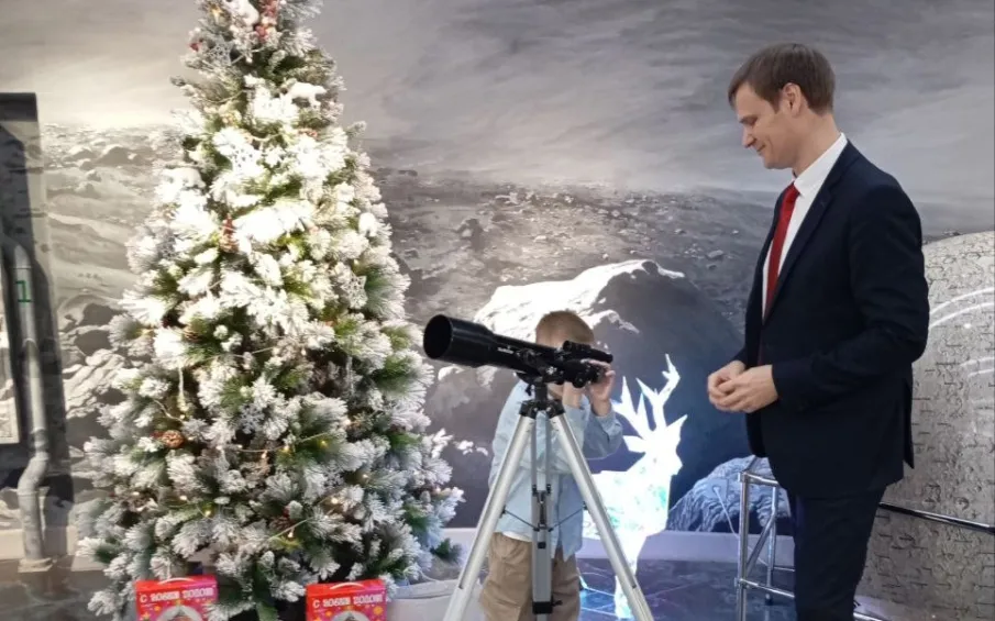 Министр просвещения России Сергей Кравцов исполнил мечту юного нижегородца в рамках акции «Ёлка желаний»