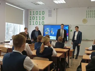 Замминистра цифрового развития Нижегородской области Денис Запруднов провел урок по кибербезопасности