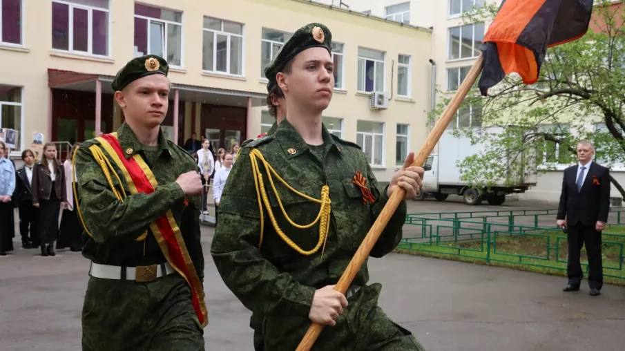 «Капсулу Памяти» заложили в Нижегородском губернском колледже в преддверии 80-летия Великой Победы