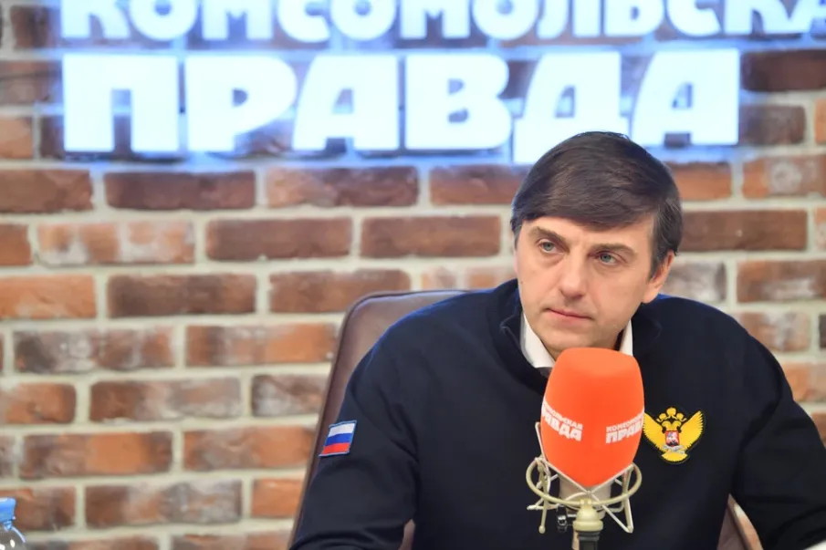 Министр просвещения РФ Сергей Кравцов: «Учителя, педагоги и наставники требуют особого внимания»